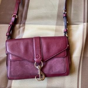EUC Rebecca Minkoff crossbody bag